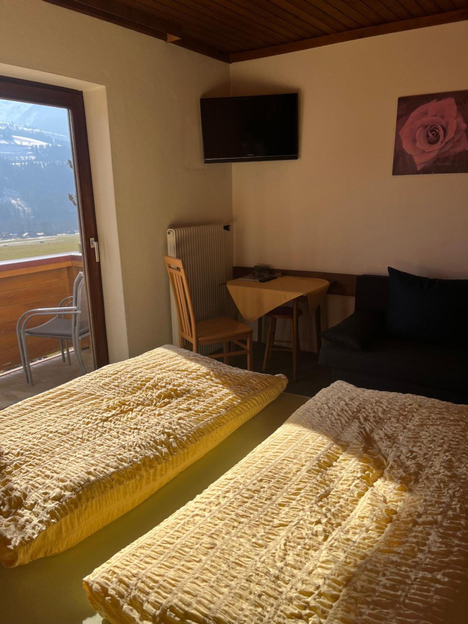 Fruehstueckspension Danklmaier Assachberg Bagian luar foto